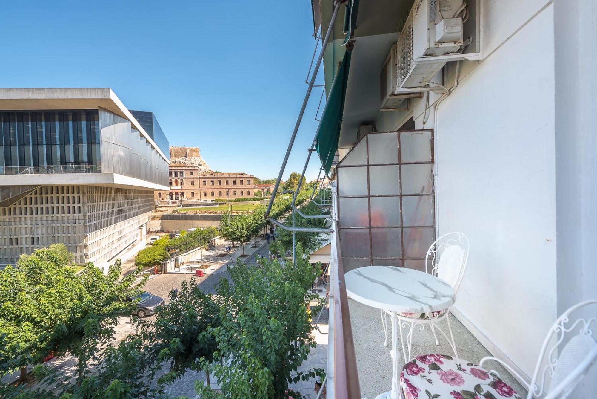 Athenean Classic Apartment At Acropolis Museum & Metro Exteriör bild