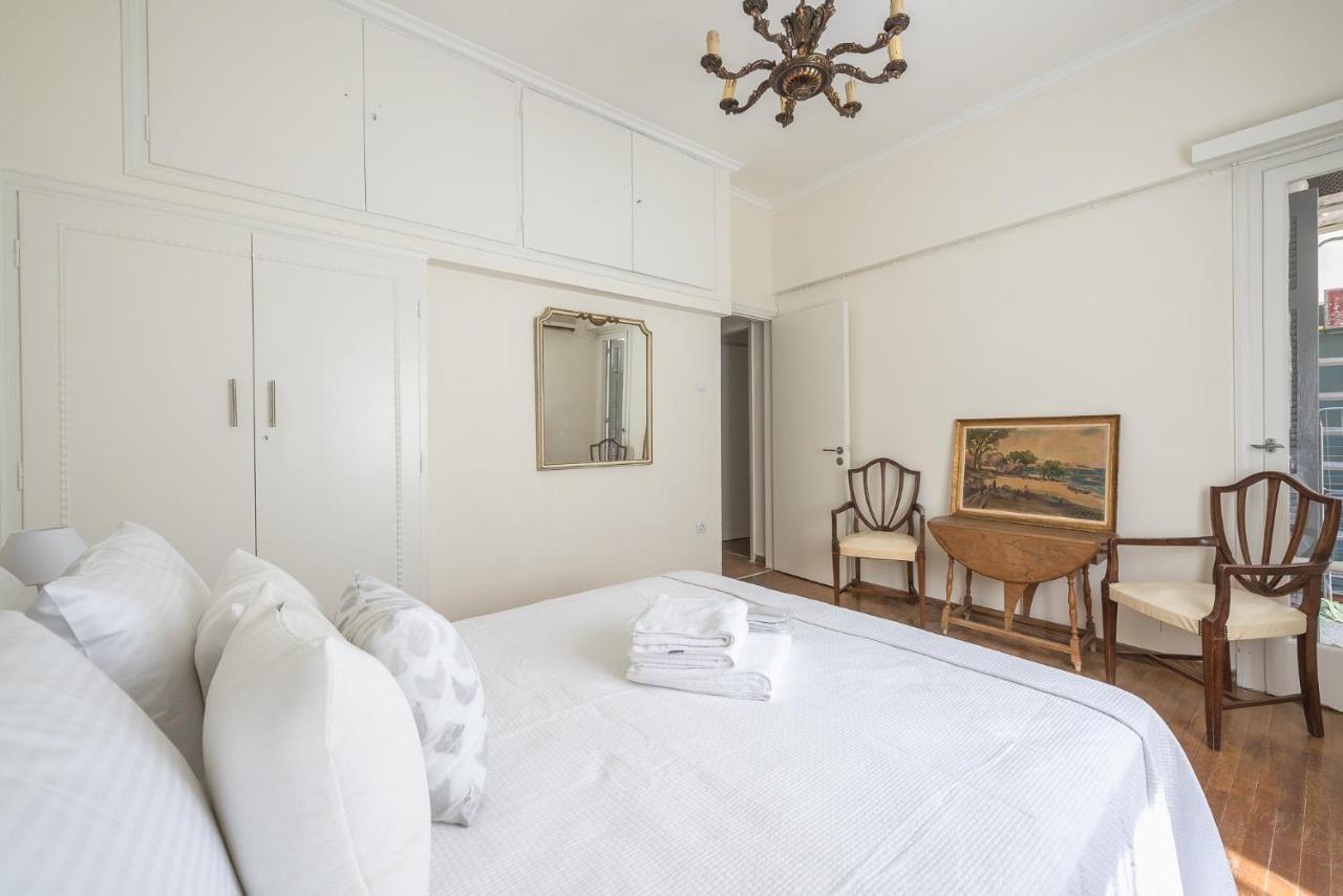 Athenean Classic Apartment At Acropolis Museum & Metro Exteriör bild