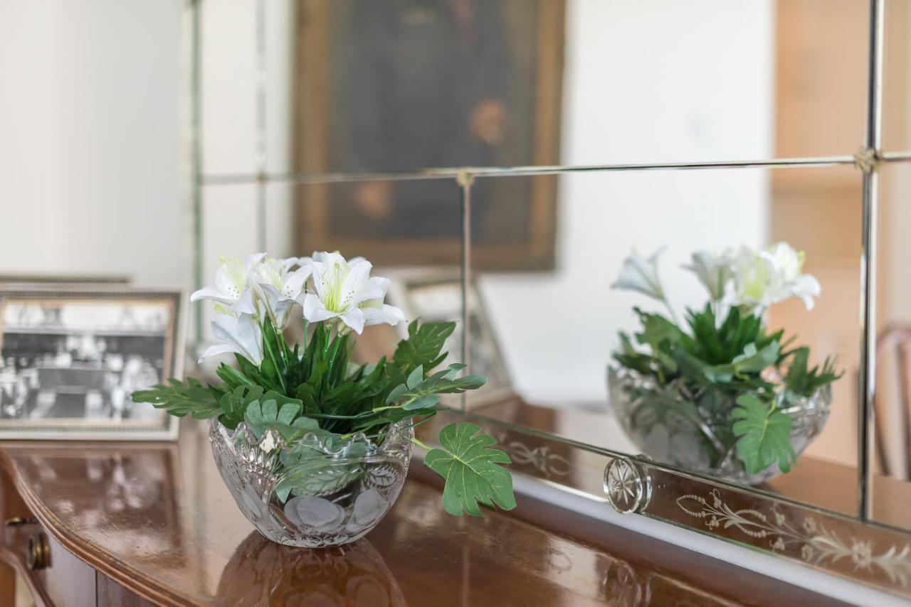 Athenean Classic Apartment At Acropolis Museum & Metro Exteriör bild